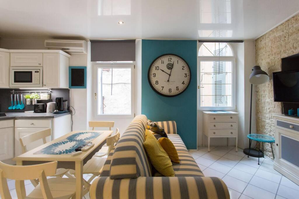 Appartamento Le Suquet Superbe Studio, 300m Plage, 700 Du Palais