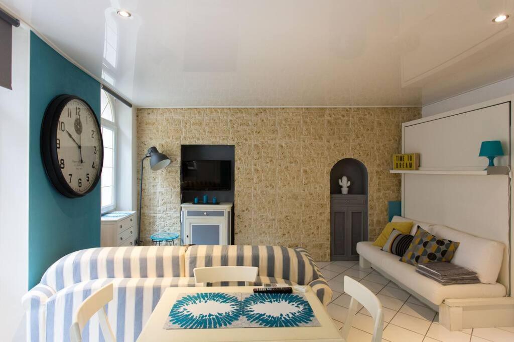 Le Suquet Superbe Studio, 300m Plage, 700 Du Palais Appartamento Cannes